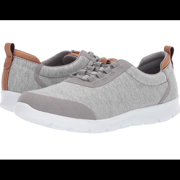 clarks cloudsteppers very